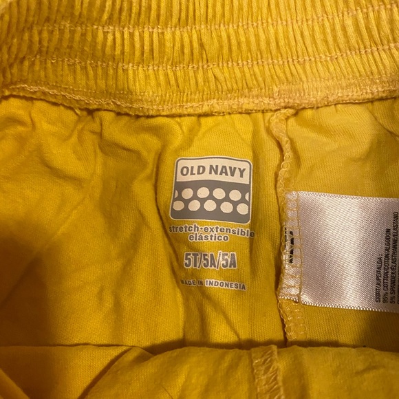 Old Navy Sz 5T Skort - Picture 2 of 2